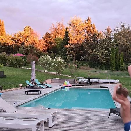 Chalet Bois Cosy Avec Piscine Aix Nature 엑상프로방스 외부 사진