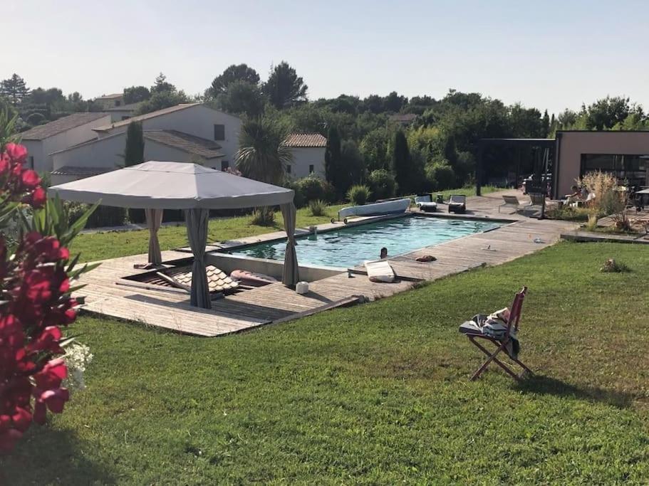 Chalet Bois Cosy Avec Piscine Aix Nature 엑상프로방스 외부 사진